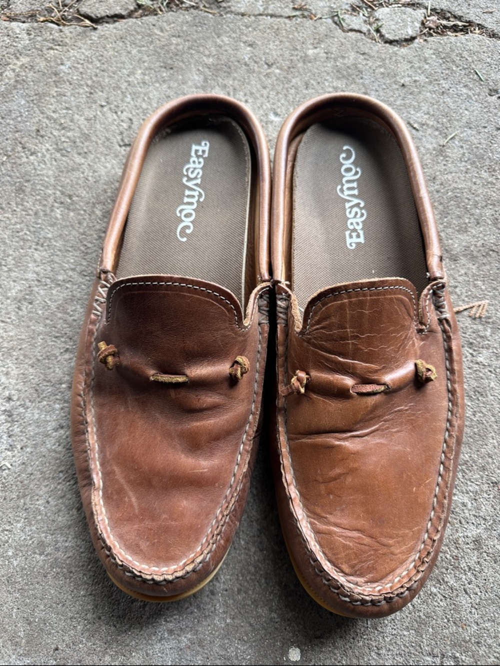 Easy Moc Men’s Brown Leather Slip-On Loafers